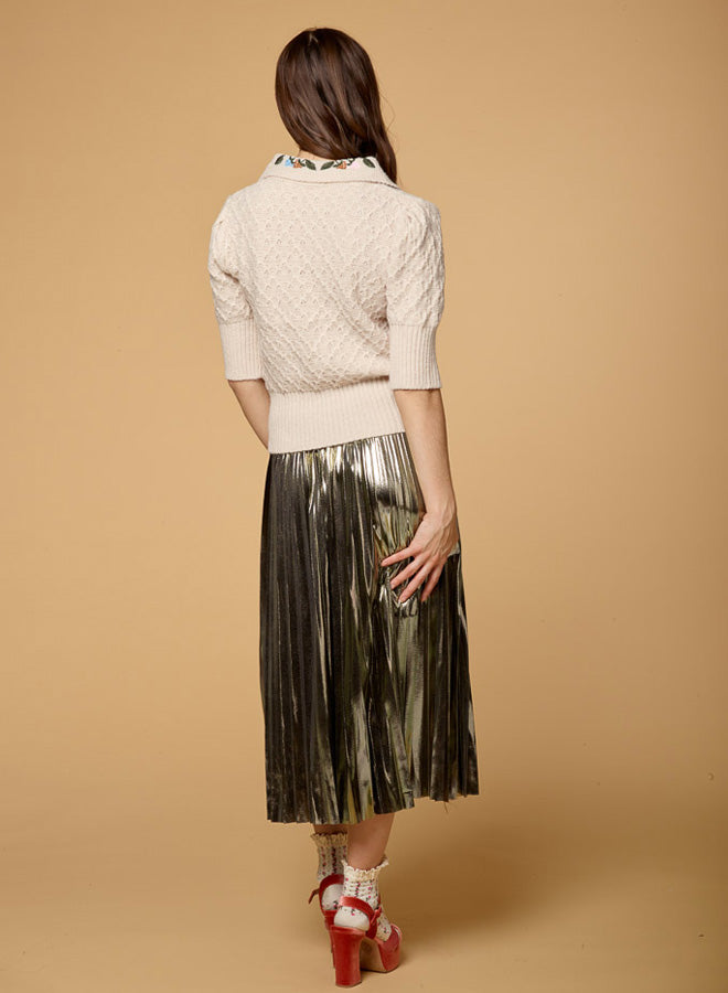 Embroidered Lapel Short Sleeve Sweater