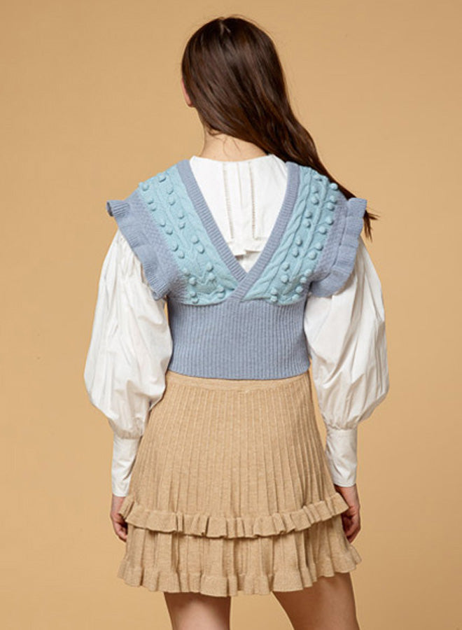 Ruffered V Neck Knitted Vest
