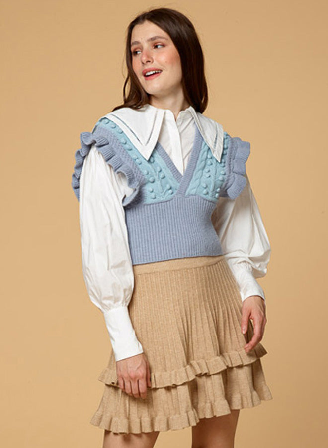 Ruffered V Neck Knitted Vest