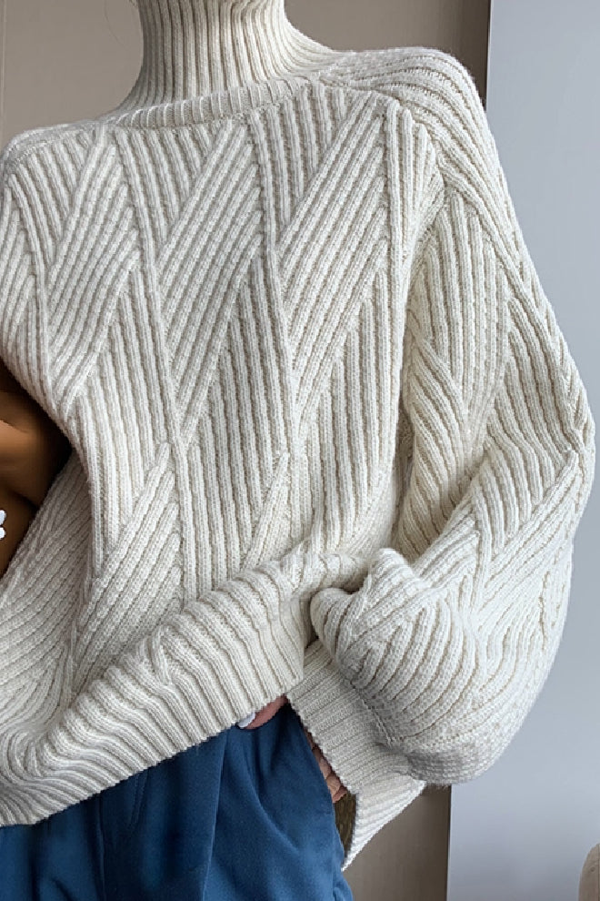 Solid White Turtleneck Pullover Knitwear Sweater