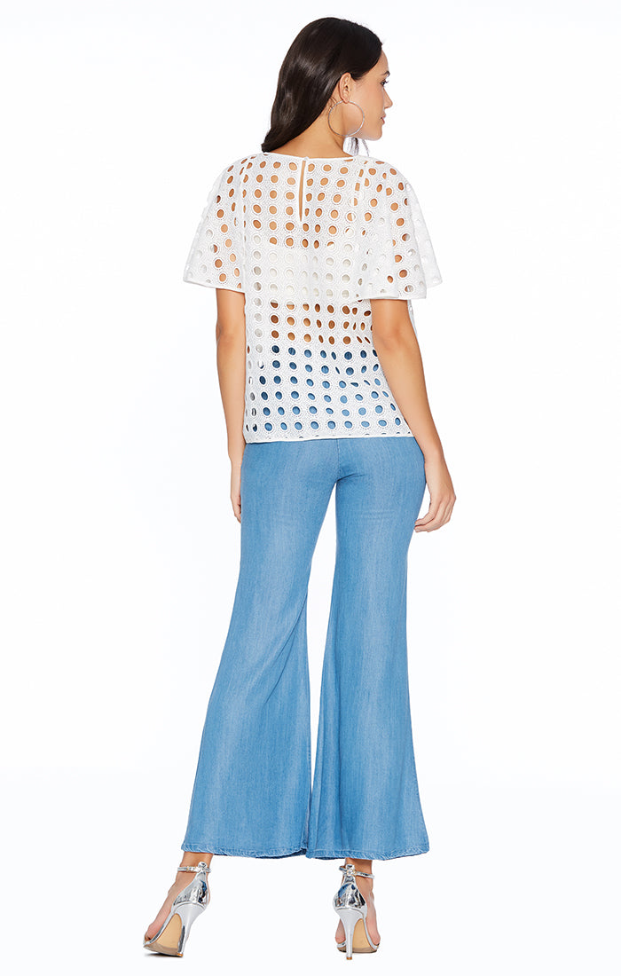 Casual Bell-Bottom Jeans