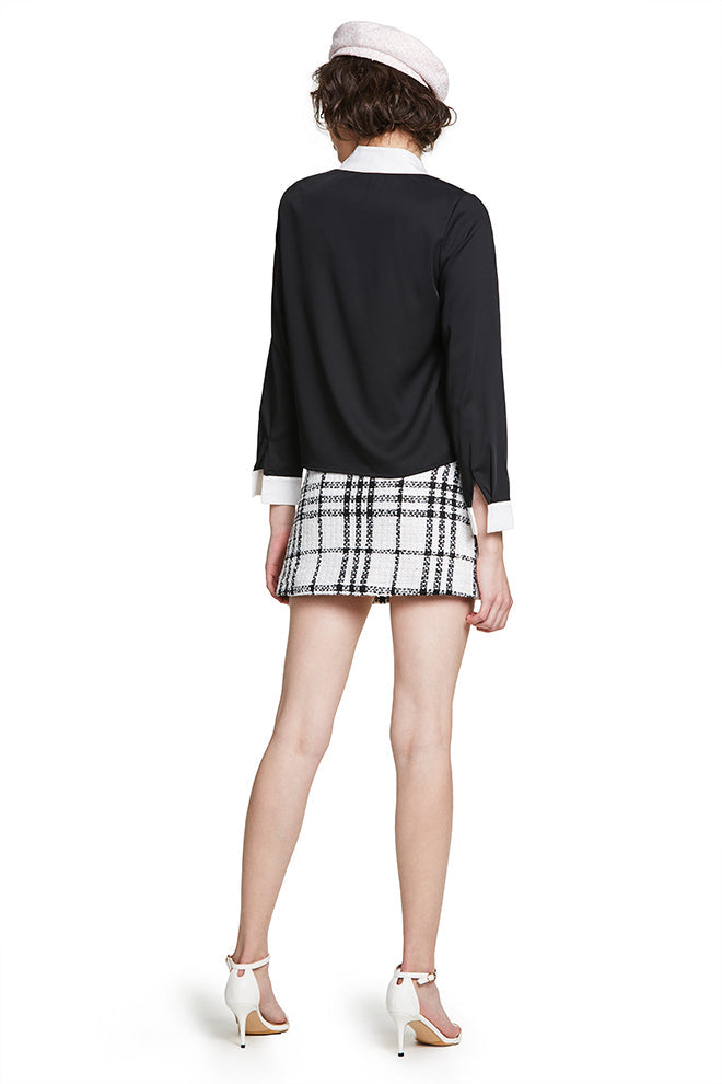 V-Neck Tie-Front Knitted Tops