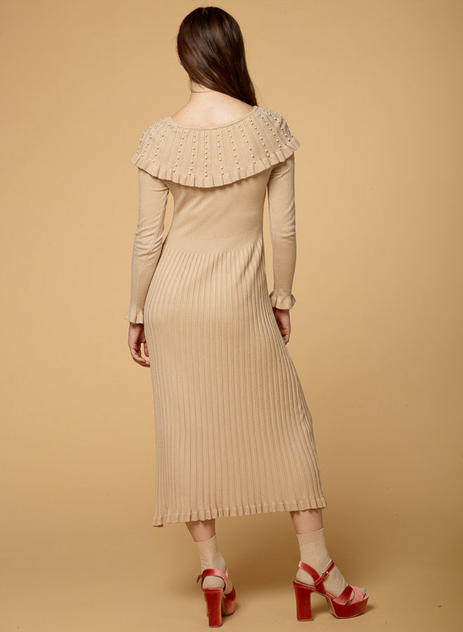Off The Shoulder Knitted Pleated Dress