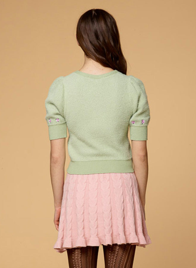 Embroidery Short Round Neck Sweater