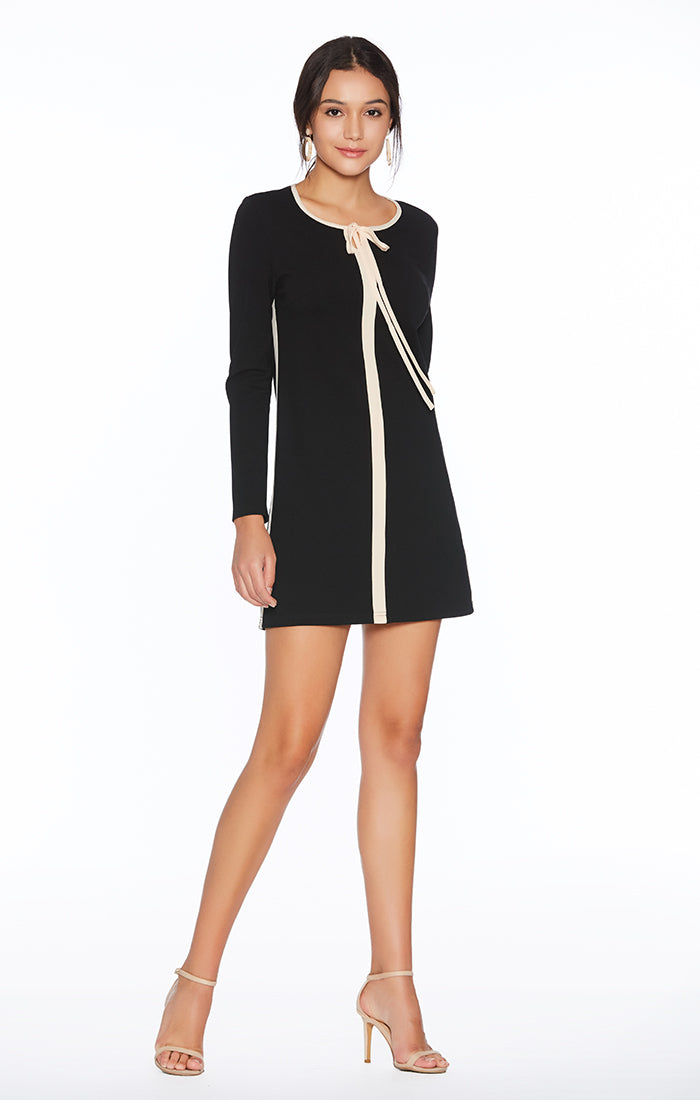 Long Sleeve Round Neck Tied Dress