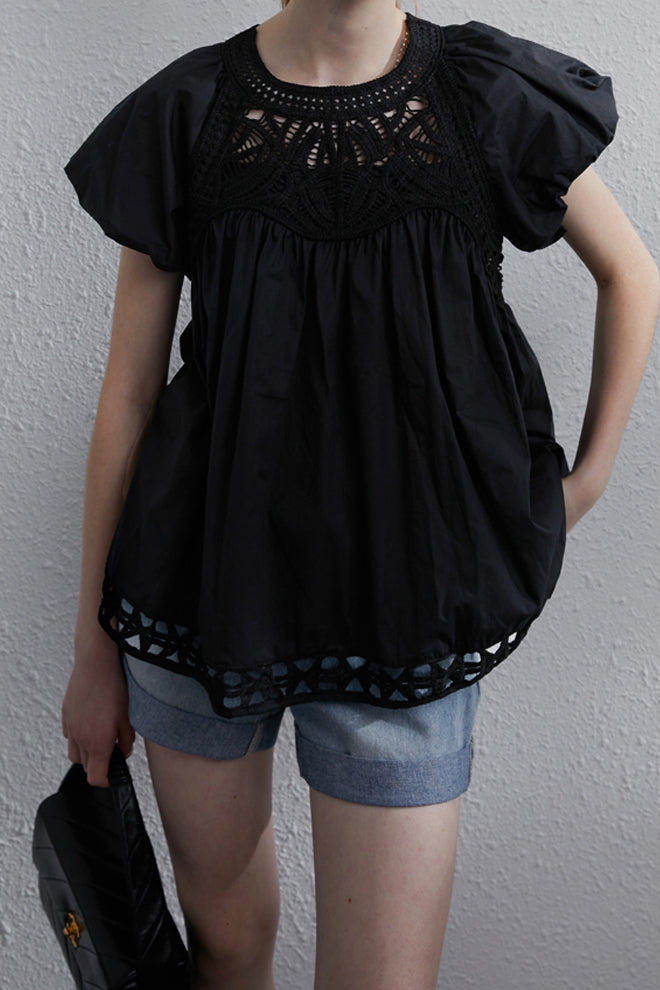 Hollow Out Lace Bubble Sleeve Top